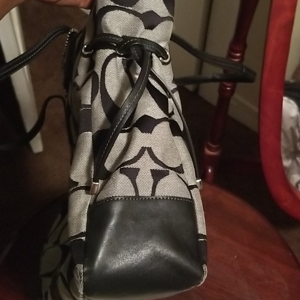 Coach handbag - Picture 6 of 7